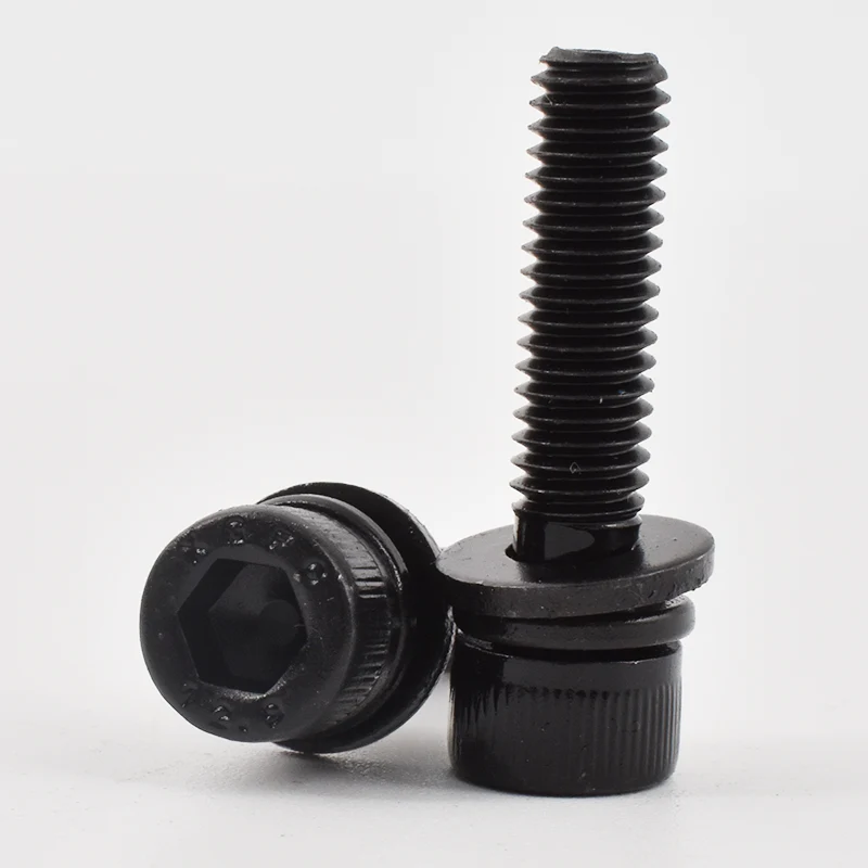Qual è l'impatto della tolleranza alla dimensione della testa della vite di combinazione sul suo uso?